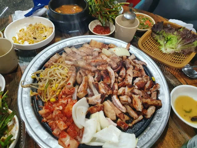 고향숯불막창