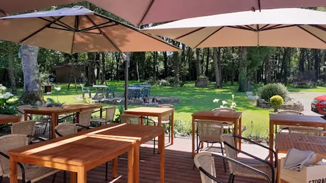 À la Fontaine au Beurre