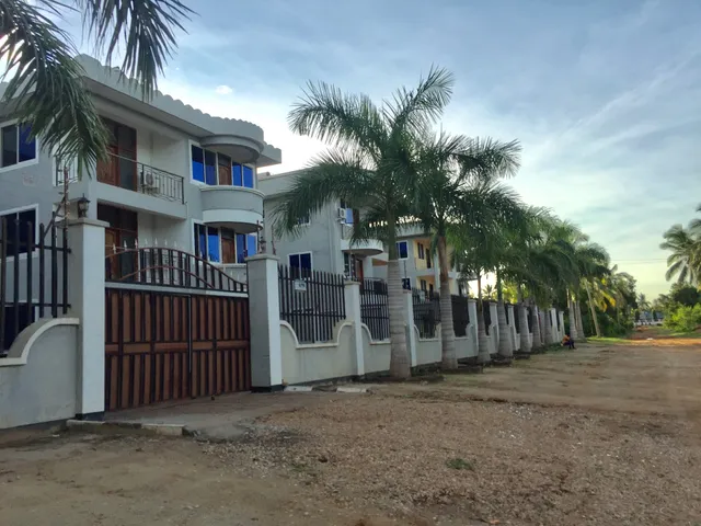 Shangani Appartments