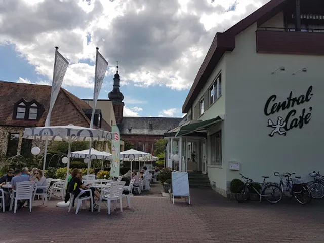Central Café