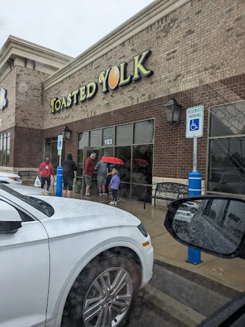 The Toasted Yolk Cafe