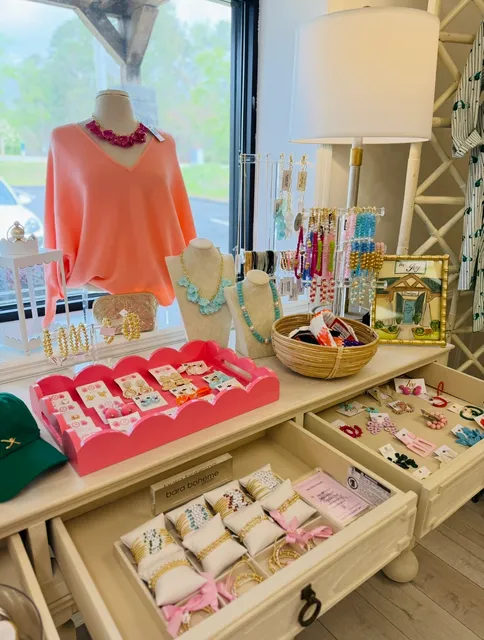 The Ivy Boutique & Gifts