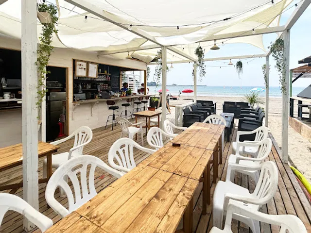 逗子海岸 海の家 Beach TUNE -zushi-