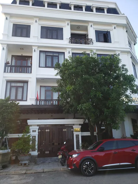 Phuong Nhi Hotel