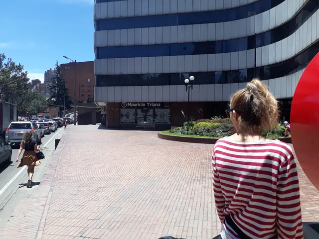 Galería Casa Cuadrada