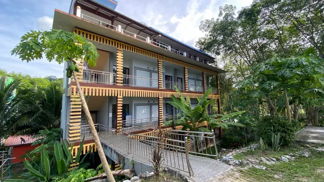 Airport Phuket Garden Resort แอร์พอร์ต ภูเก็ต การ์เด้น รีสอร์ท