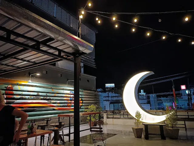 moon rooftop bar