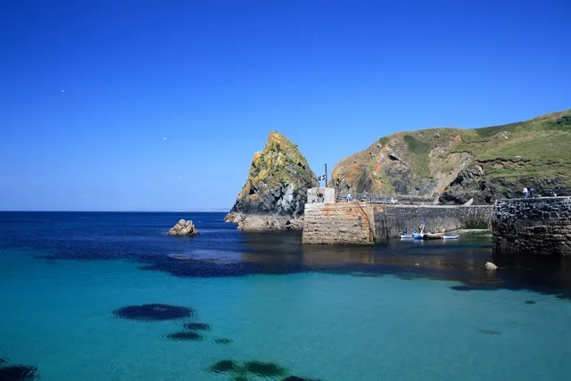 Cornish Cottages Ltd