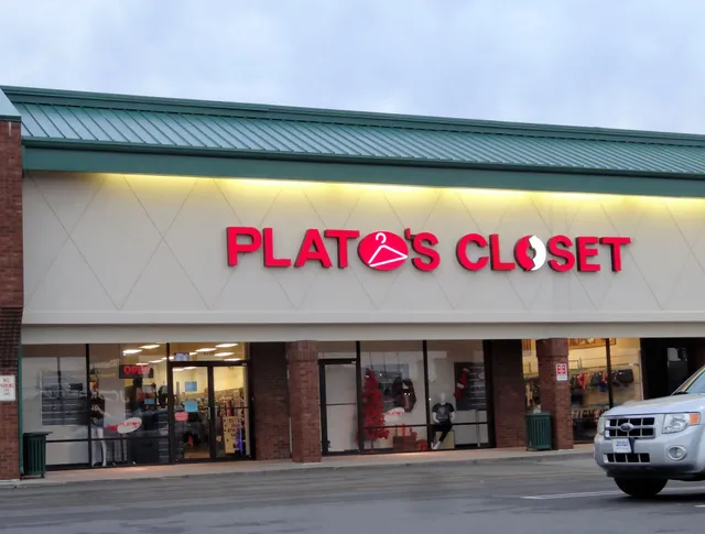 Plato's Closet- Fort Wayne, IN