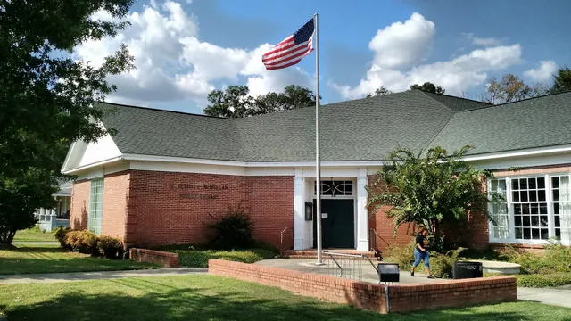 J. Elliott McMullan Public Library
