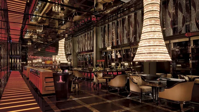 The Lounge & Bar | The Ritz-Carlton, Hong Kong