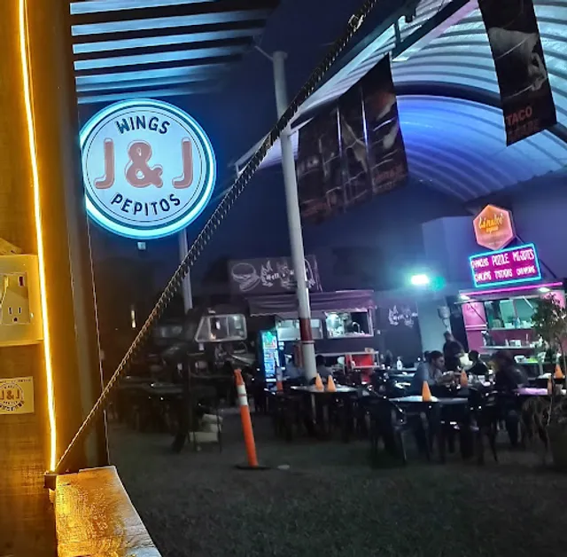 J&J WINGS AND PEPITOS