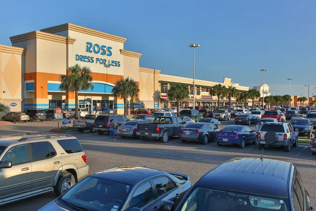 Trenton Crossing Shopping Center