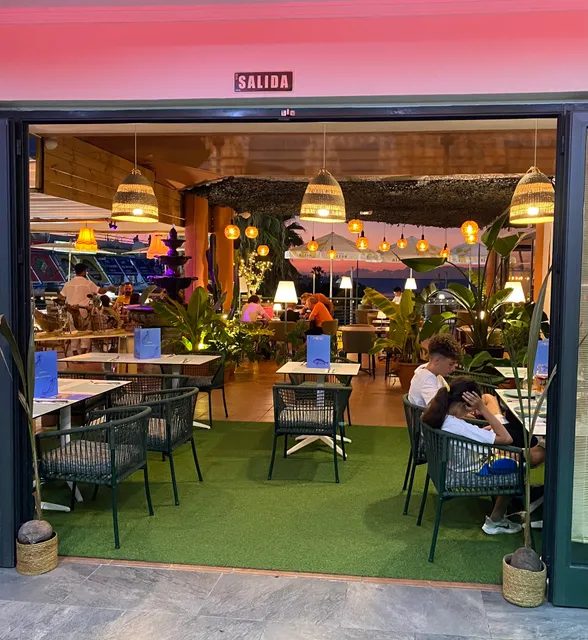 Bistró Mar & Montaña