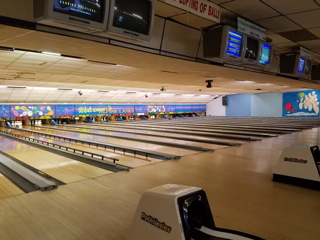 Alpine Club Lanes