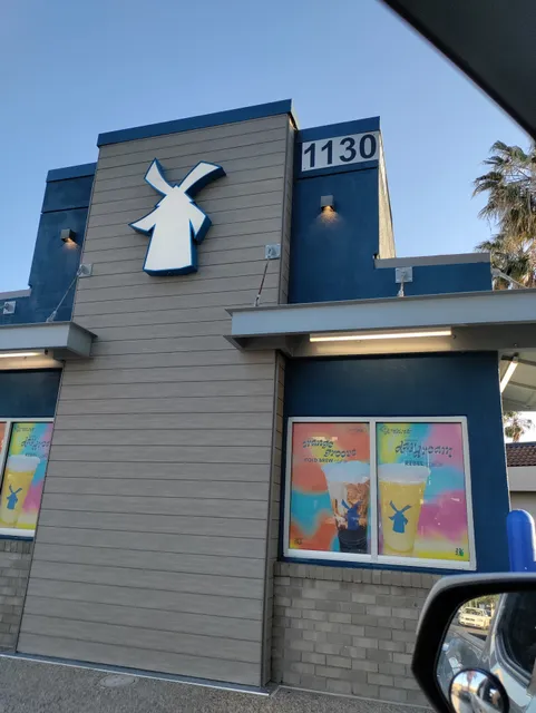 Palm Plaza Shopping Center