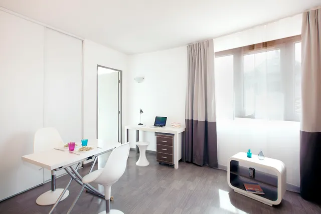 Résidence étudiante La Coupole du Port, Les Estudines