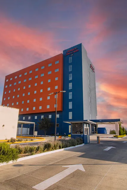 Hampton Inn & Suites by Hilton Salamanca Bajio