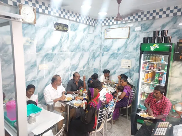 S.S.TAJ BIRYANI &FAST FOOD