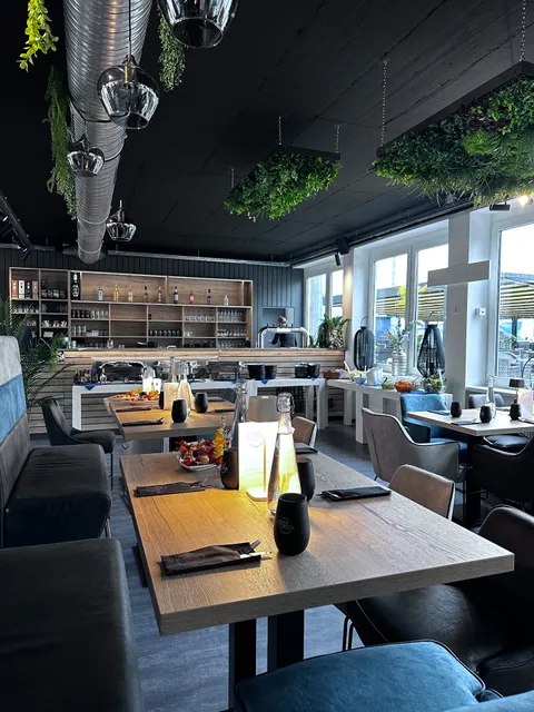 Achtzehn98 Restaurant & BeachClub - Darmstadt
