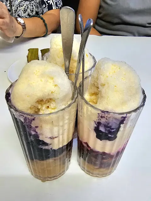 Salud's Refreshments