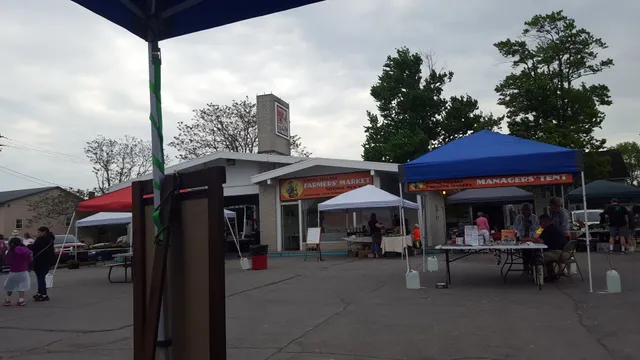 Canal Village Farmers' Market