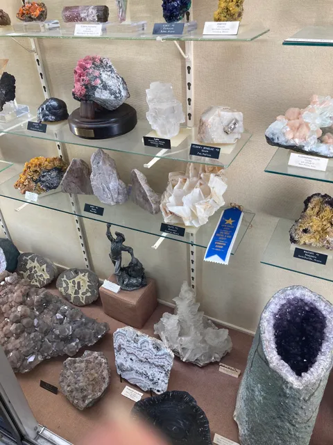 San Diego Mineral & Gem Society