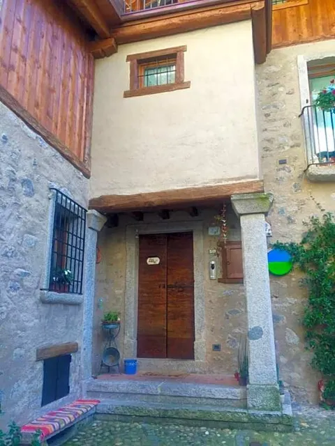 Bed And Breakfast El Piastrol