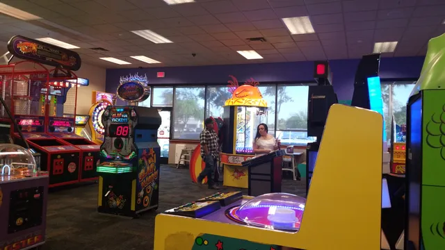 Chuck E. Cheese