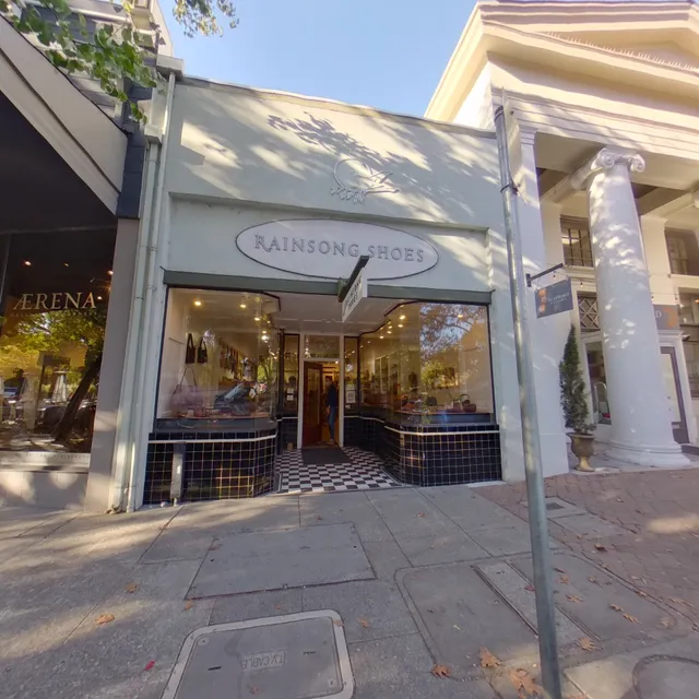 Rainsong Shoes Healdsburg