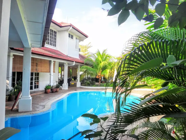 Rumah Putih near KLIA