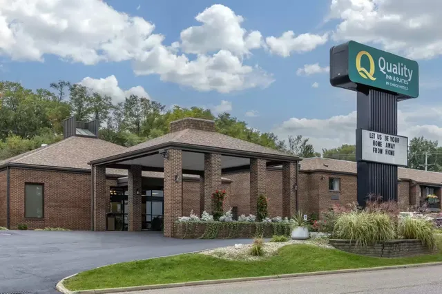 Quality Inn & Suites Zanesville City Center