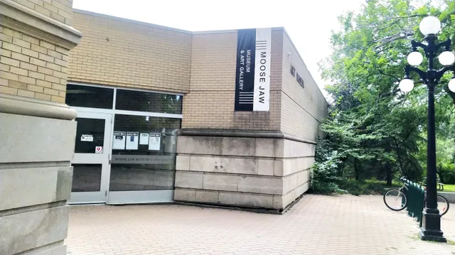 Moose Jaw Museum & Art Gallery