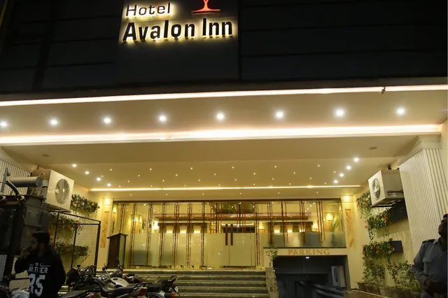 Hotel Avalon Inn