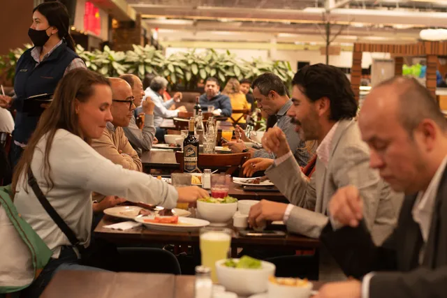 La Biferia C.C. Plaza Central