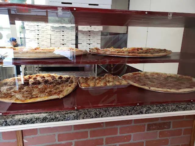 Leon Pizzeria & Catering
