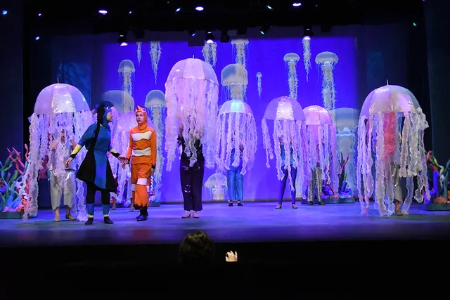 Lincoln Community Playhouse