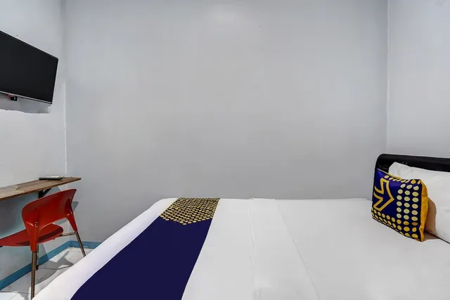 SPOT ON 90147 Gosepa Ambengan Plaza