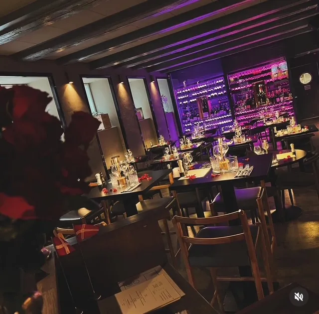 Darling Bistro & Bar