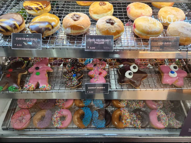 Donut King Carnes Hill Marketplace