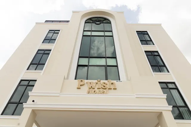 Pwish Hotel