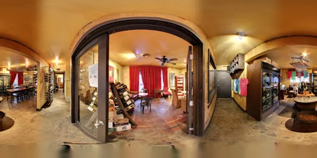 Lincoln Street Wine and Cigar Bar