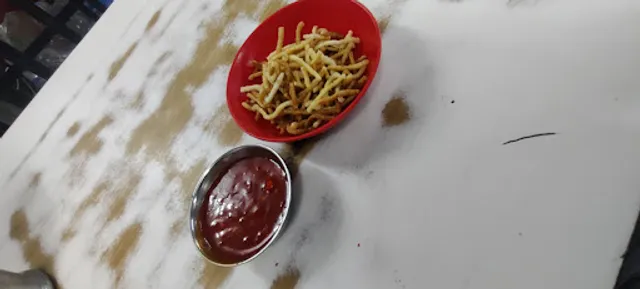 Shree Sai Nath Hotel