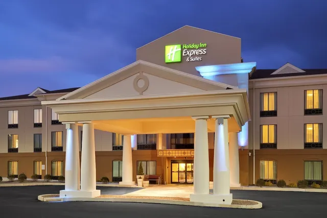 Holiday Inn Express & Suites Lebanon, an IHG Hotel