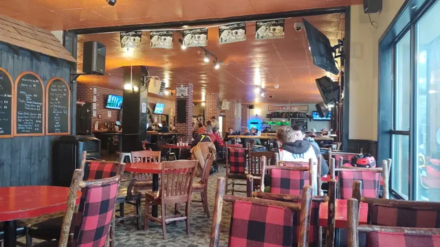 Hoot's Bar And Grill