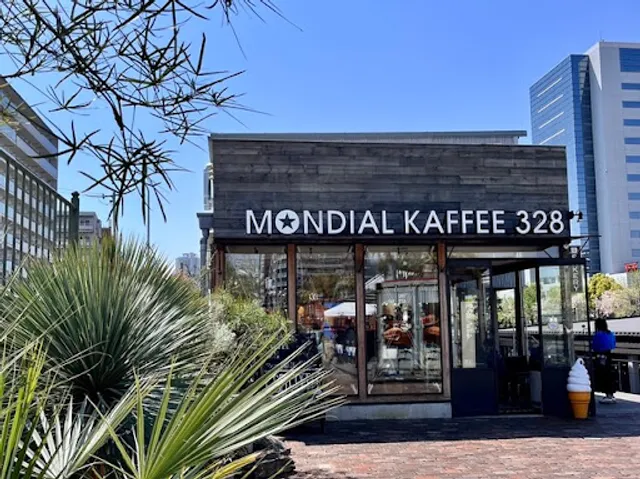 MONDIAL KAFFEE 328 TUGBOAT