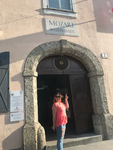 Chichilli Tea Hostel Vienna