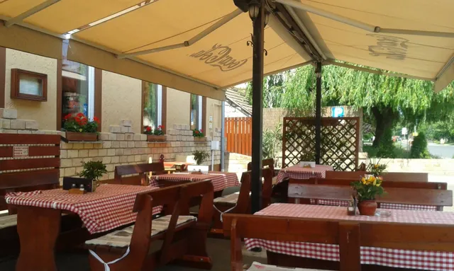 Peppino Étterem & Pizzeria