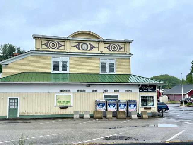 Higganum Village Market