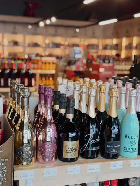 Route 13 Discount Liquors